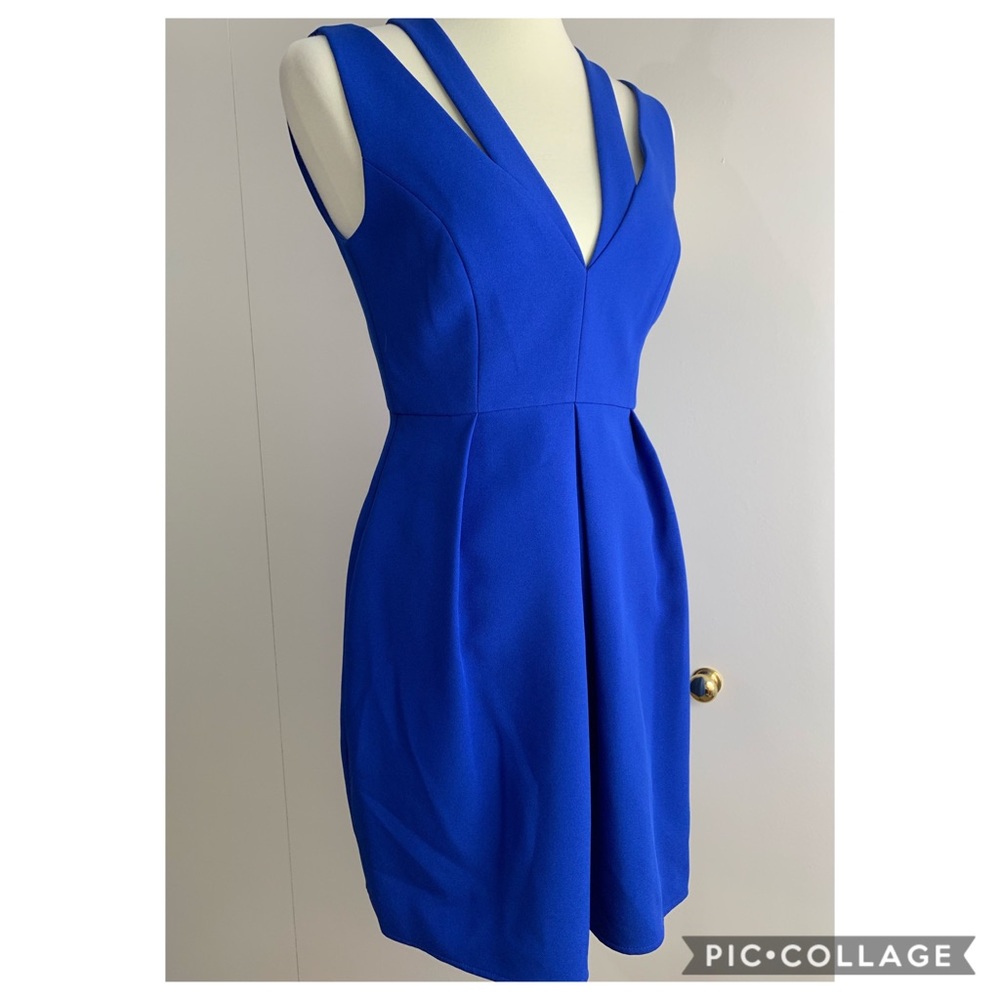 BCBG Maxazria 2 blue dress cocktail pockets
